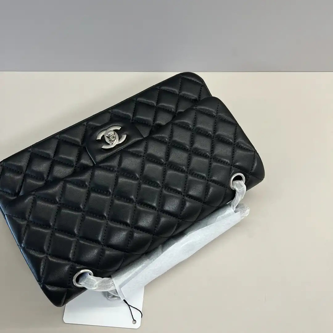 Chanel A01112 Flap Classic 11.12 Handbag Lambskin Black
