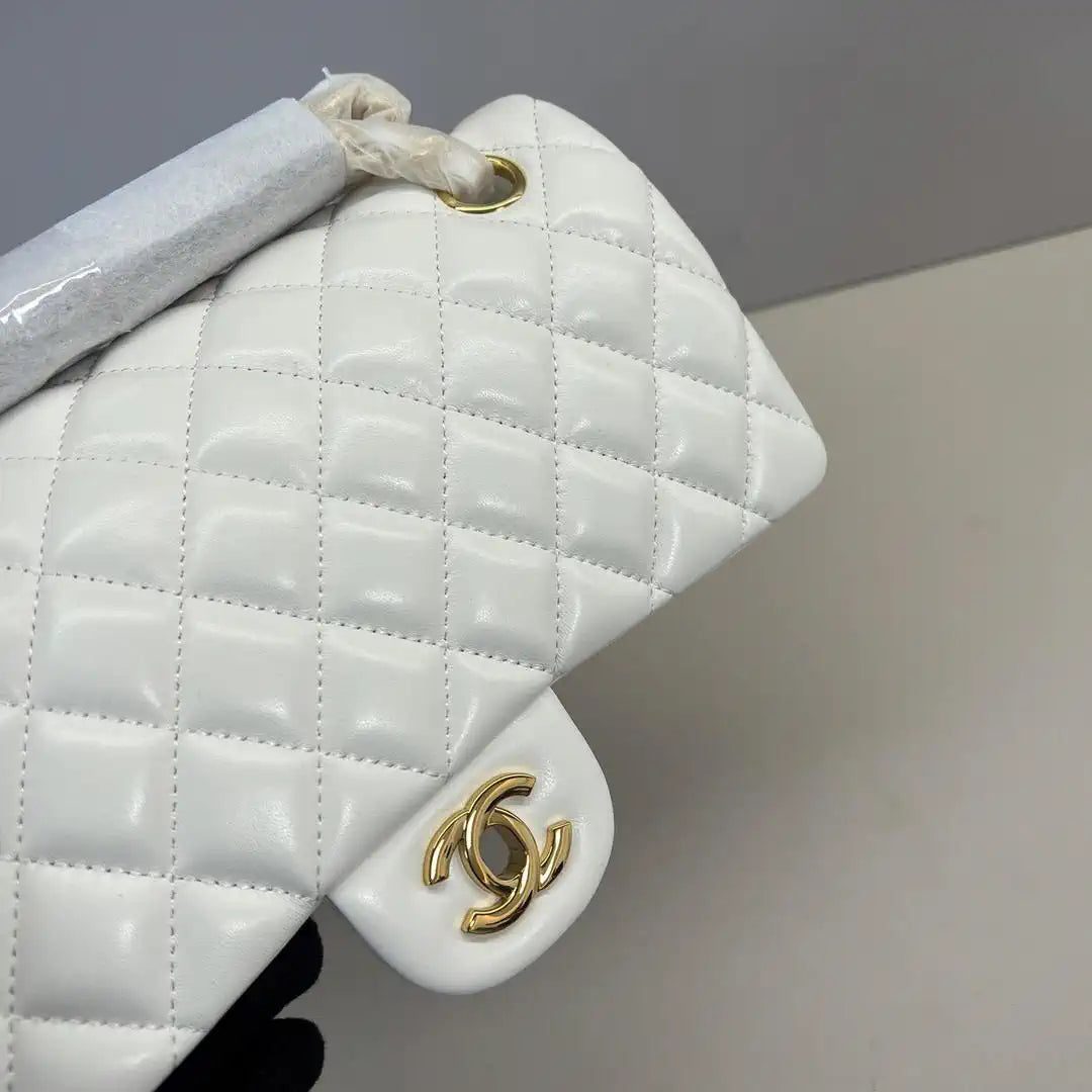 Chanel A01112 Flap Classic 11.12 Handbag Lambskin White
