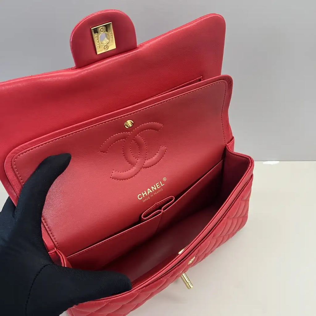 Chanel A01112 Flap Classic 11.12 Handbag Lambskin Red
