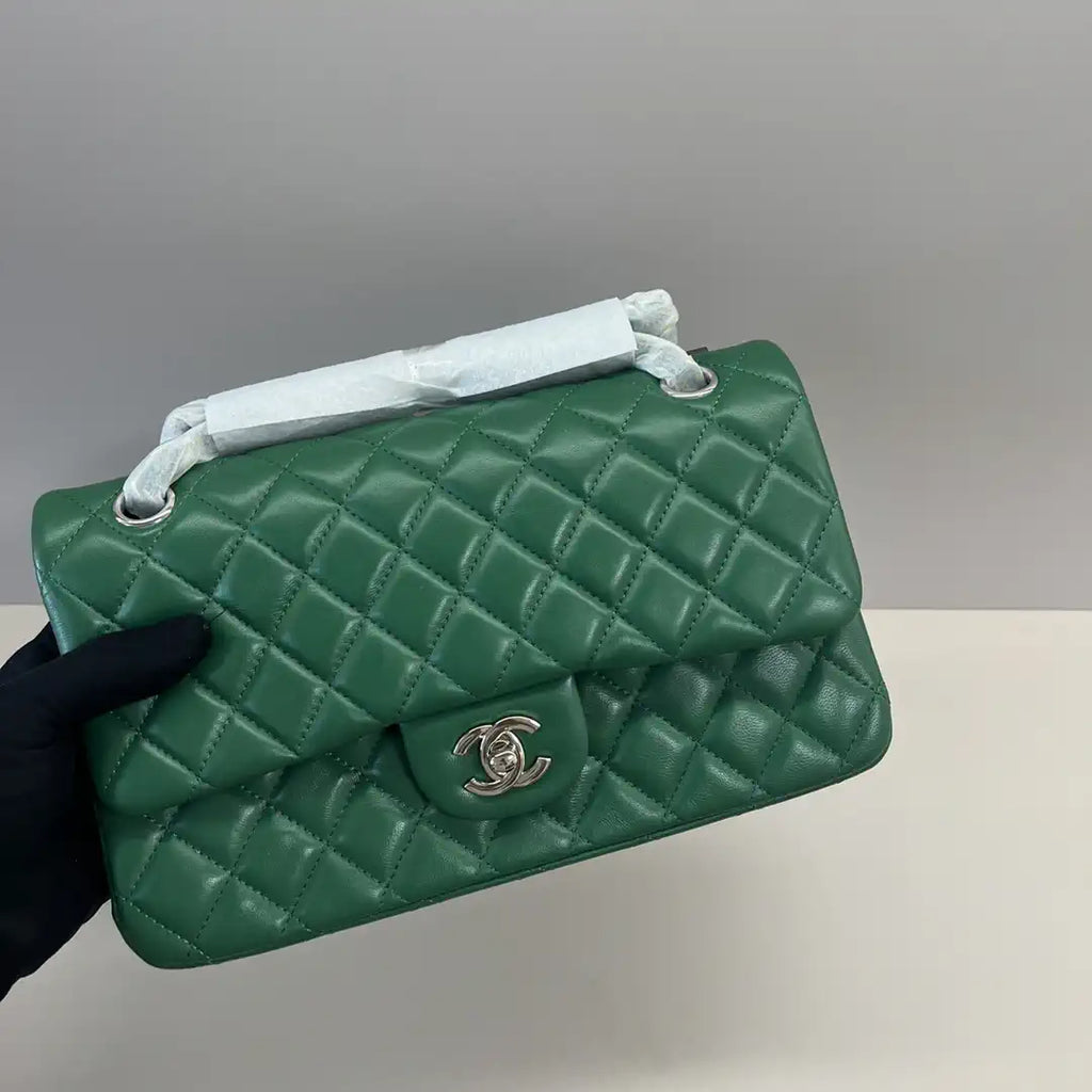 Chanel A01112 Flap Classic 11.12 Handbag Lambskin Green