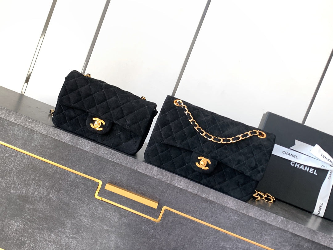 Chanel A01112 Flap Classic 11.12 Handbag Suede leather & Gold-Tone Metal Black - Default Title - View 10