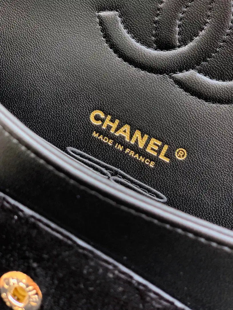 Chanel A01112 Flap Classic 11.12 Handbag Velvet diamond pattern Black
