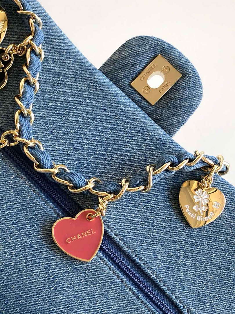 Chanel A01112 Flap Classic 11.12 Handbag Vintage denim jeans & Gold-Tone