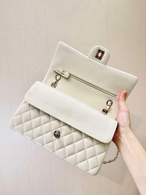 Chanel A01112 Flap Classic 11.12 Handbag White Lambskin Gold - Default Title - View 1
