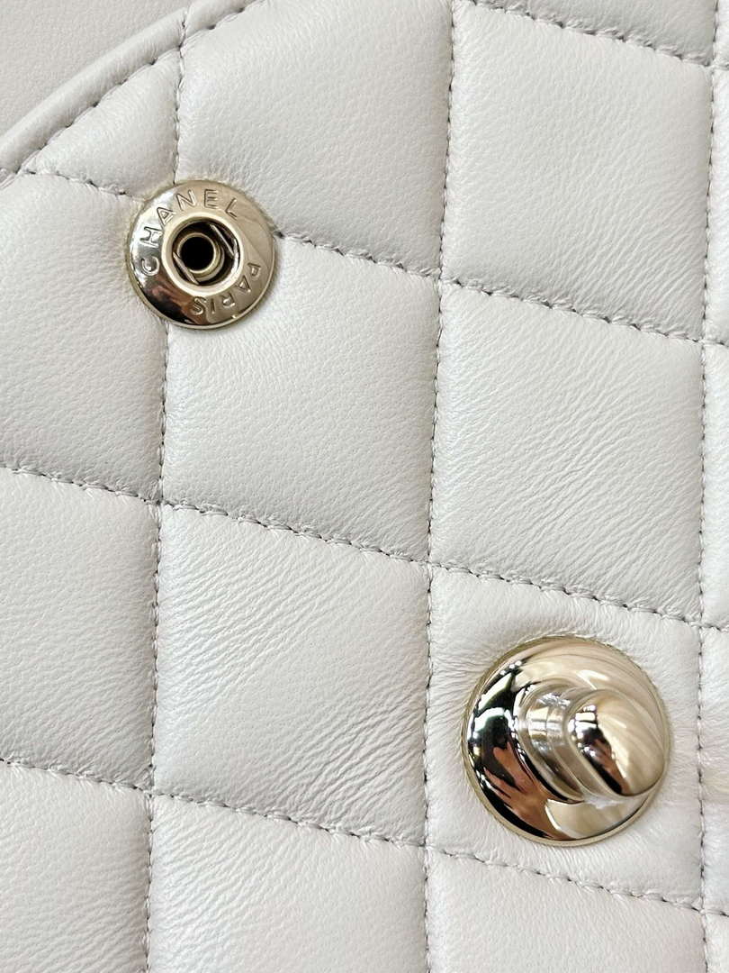 Chanel A01112 Flap Classic 11.12 Handbag White Lambskin Gold