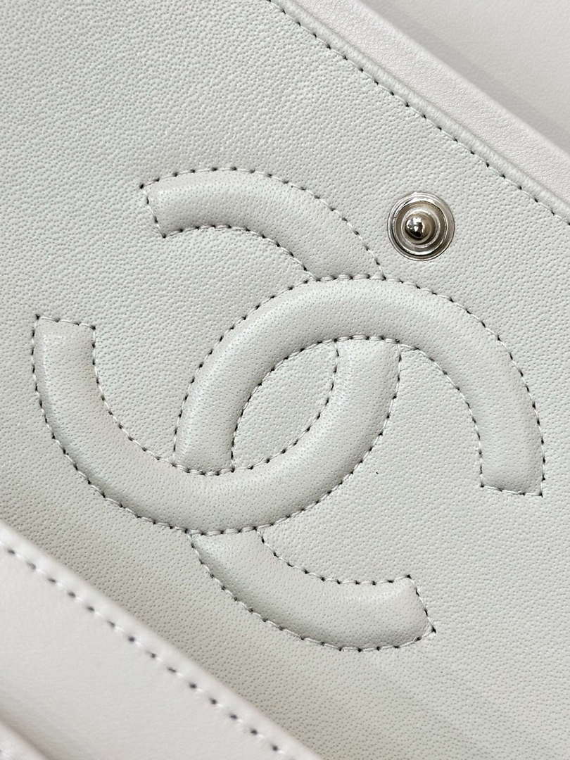 Chanel A01112 Flap Classic 11.12 Handbag White Lambskin Gold