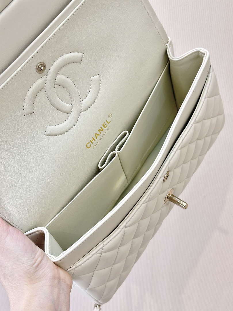 Chanel A01112 Flap Classic 11.12 Handbag White Lambskin Gold