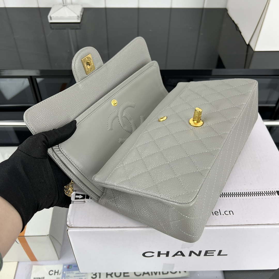 Chanel A01112 Flap Classic Handbag Grained Calfskin & Gold-Tone Metal Gray