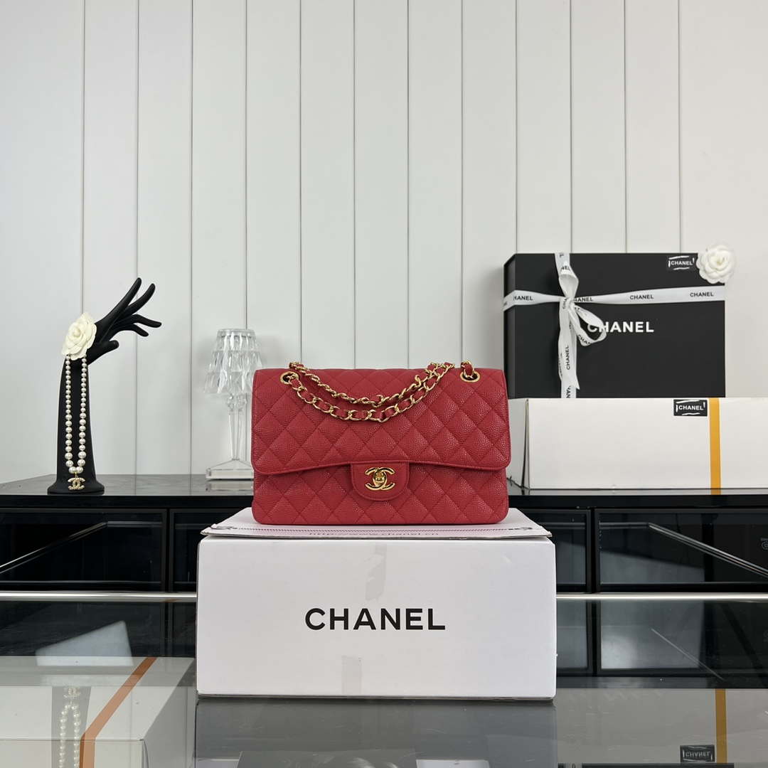 Chanel A01112 Flap Classic Handbag Grained Calfskin & Gold-Tone Metal Red - Default Title - View 1