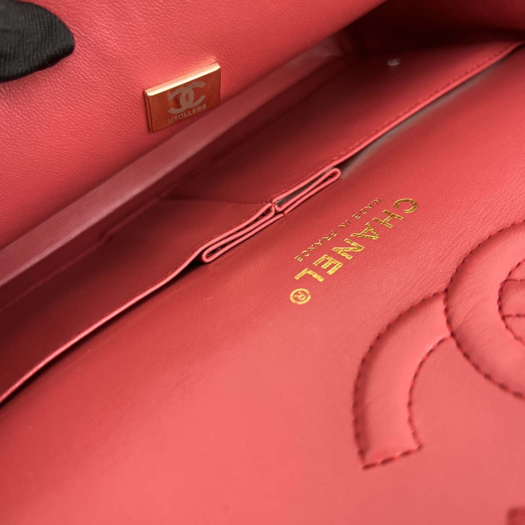 Chanel A01112 Flap Classic Handbag Grained Calfskin & Gold-Tone Metal Red - Default Title - View 9
