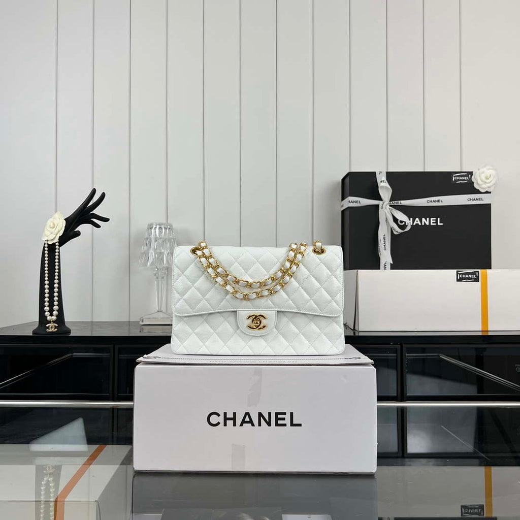 Chanel A01112 Flap Classic Handbag Grained Calfskin & Gold-Tone Metal White