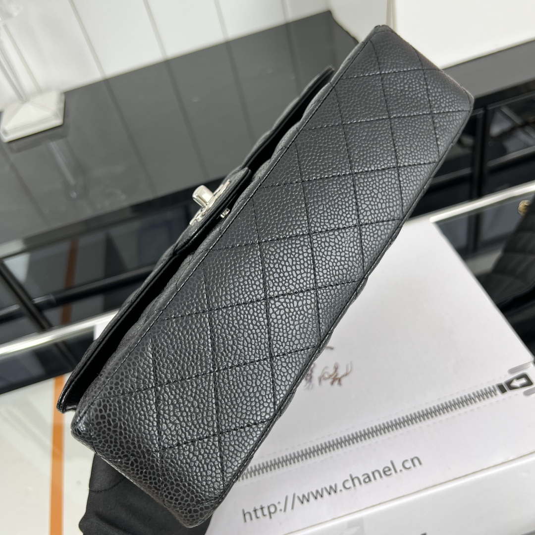 Chanel A01112 Flap Classic Handbag Grained Calfskin & Silver-Tone Metal Black - Default Title - View 4
