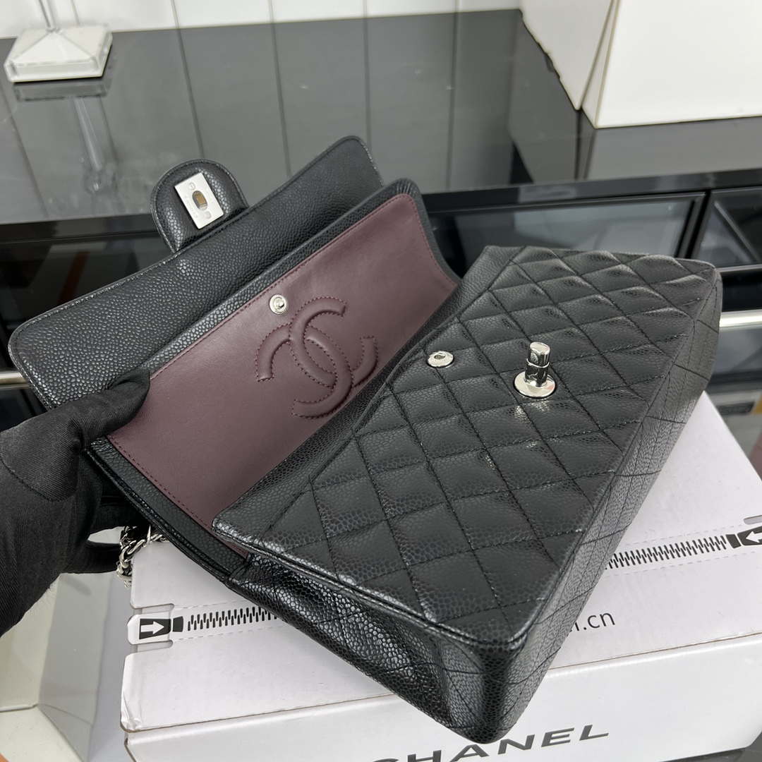 Chanel A01112 Flap Classic Handbag Grained Calfskin & Silver-Tone Metal Black - Default Title - View 6