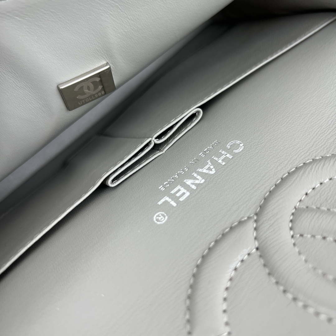 Chanel A01112 Flap Classic Handbag Grained Calfskin & Silver-Tone Metal Gray - Default Title - View 9