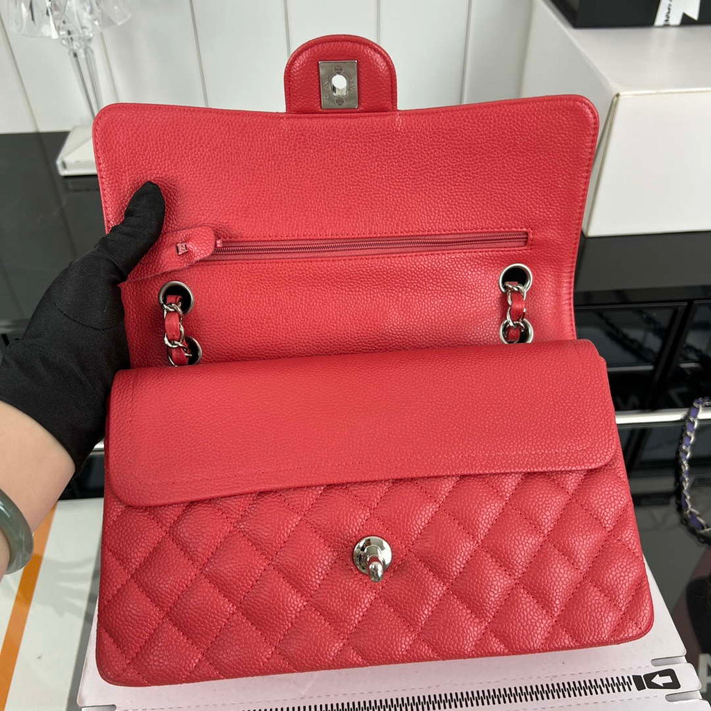 Chanel A01112 Flap Classic Handbag Grained Calfskin & Silver-Tone Metal Red