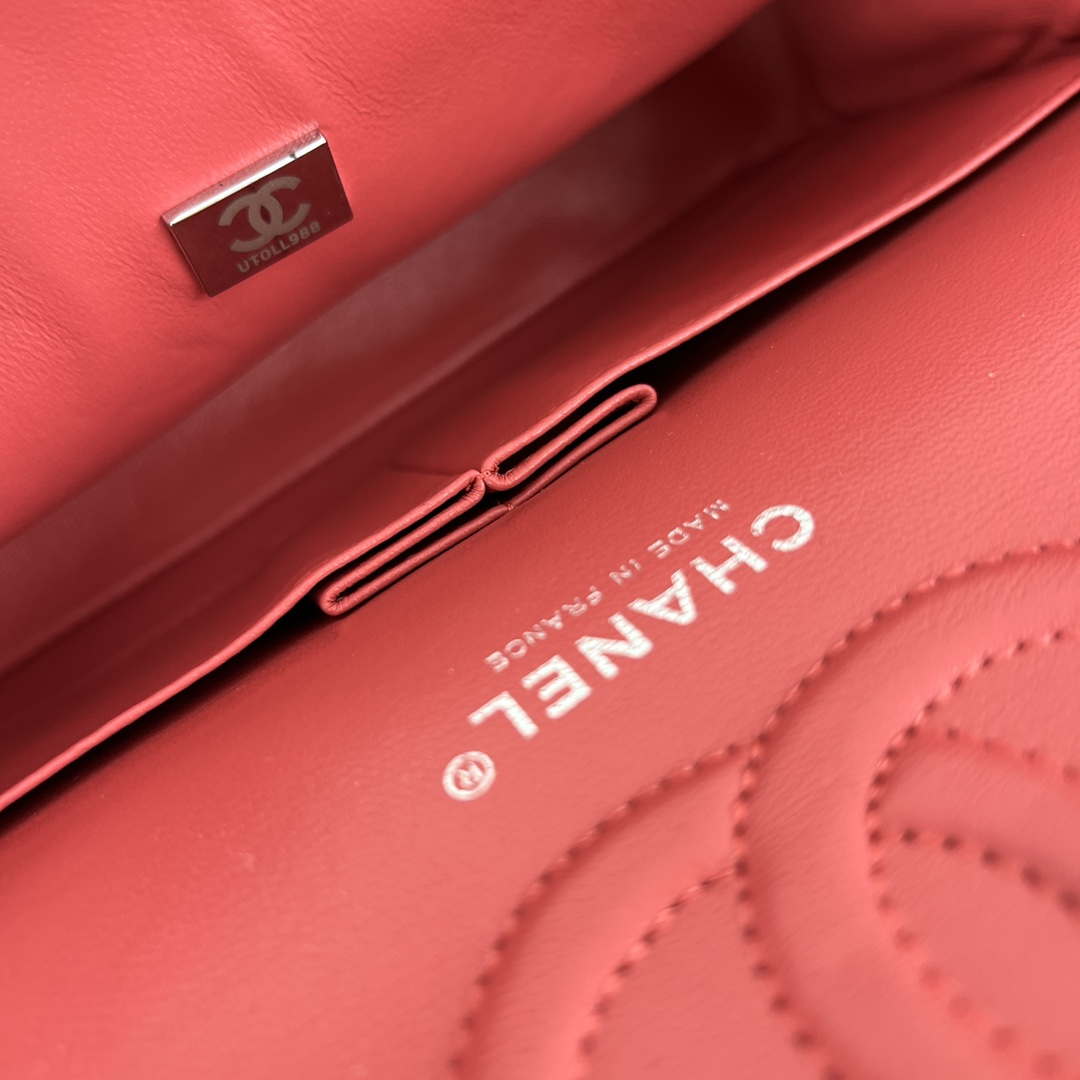 Chanel A01112 Flap Classic Handbag Grained Calfskin & Silver-Tone Metal Red - Default Title - View 9