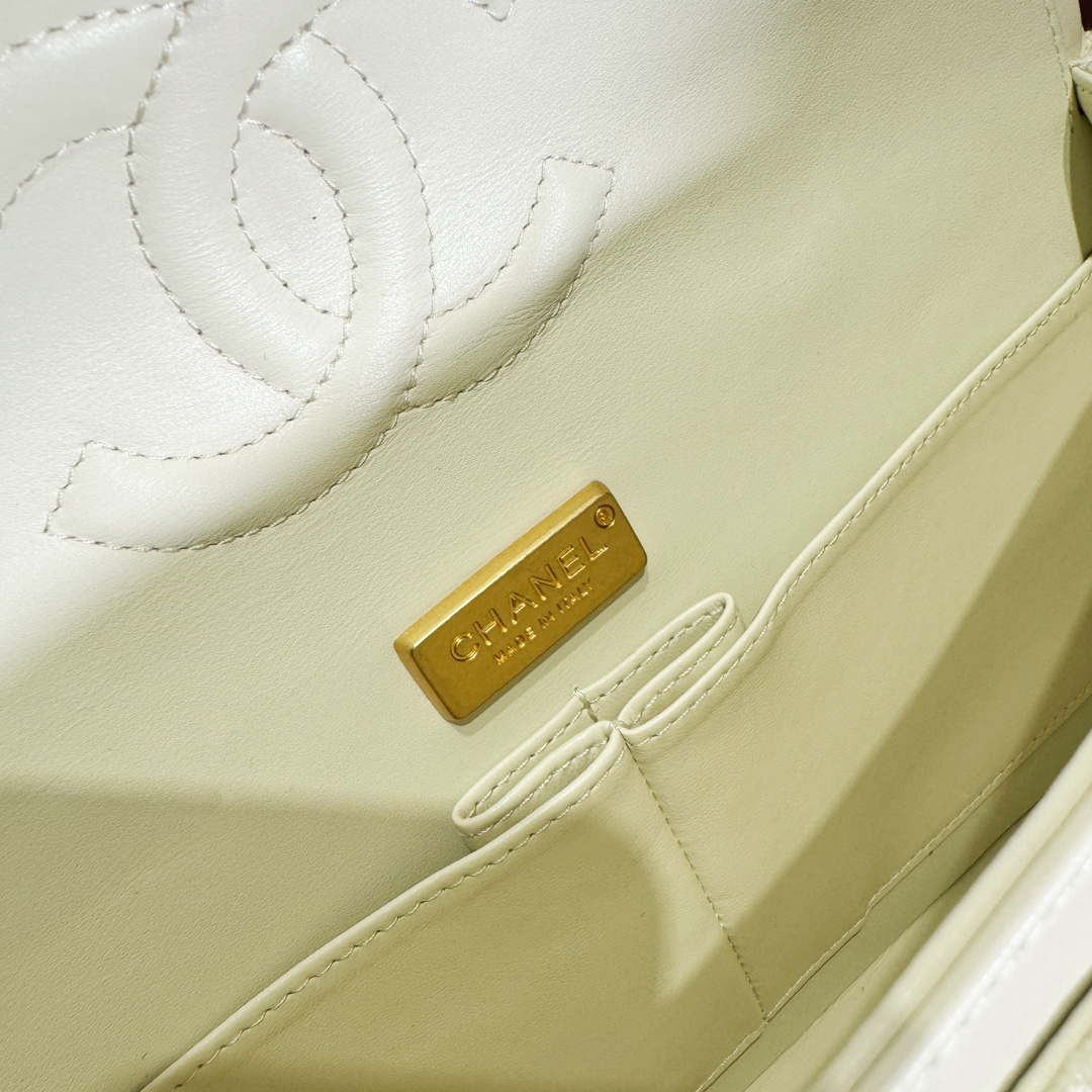 Chanel A01112 Flap Classic Handbag Tweed & Gold-Tone Metal Beige - Default Title - View 9