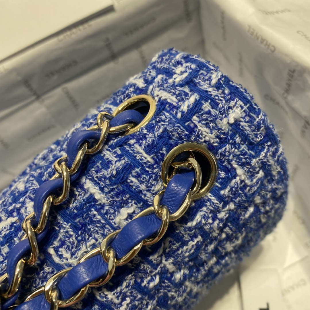Chanel A01112 Flap Classic Handbag Tweed & Gold-Tone Metal Blue - Default Title - View 4