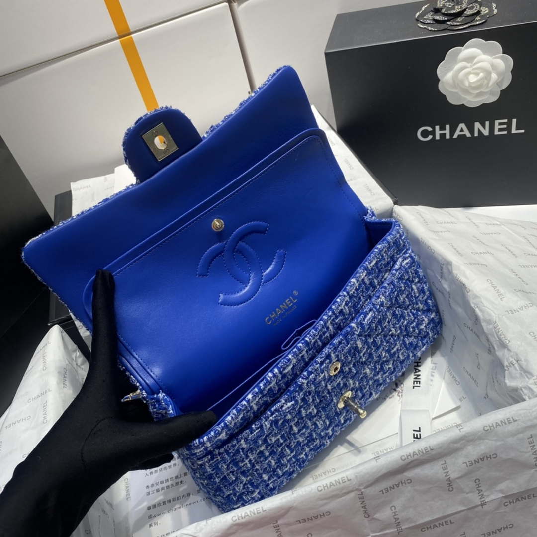 Chanel A01112 Flap Classic Handbag Tweed & Gold-Tone Metal Blue - Default Title - View 8