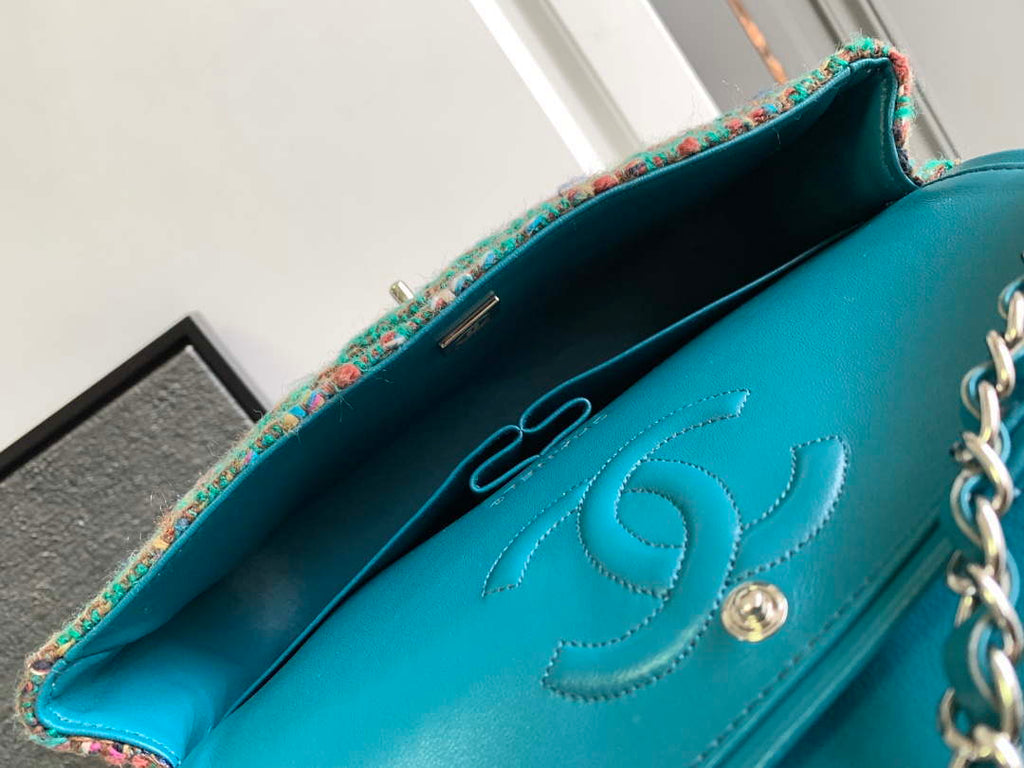 Chanel A01112 Flap Classic Handbag Tweed & Silver-Tone Metal Green