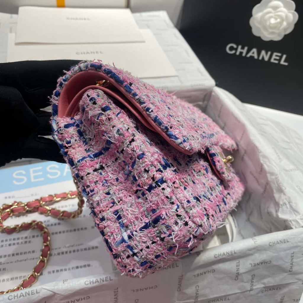 Chanel A01112 Flap Classic Handbag Tweed & Gold-Tone Metal Pink