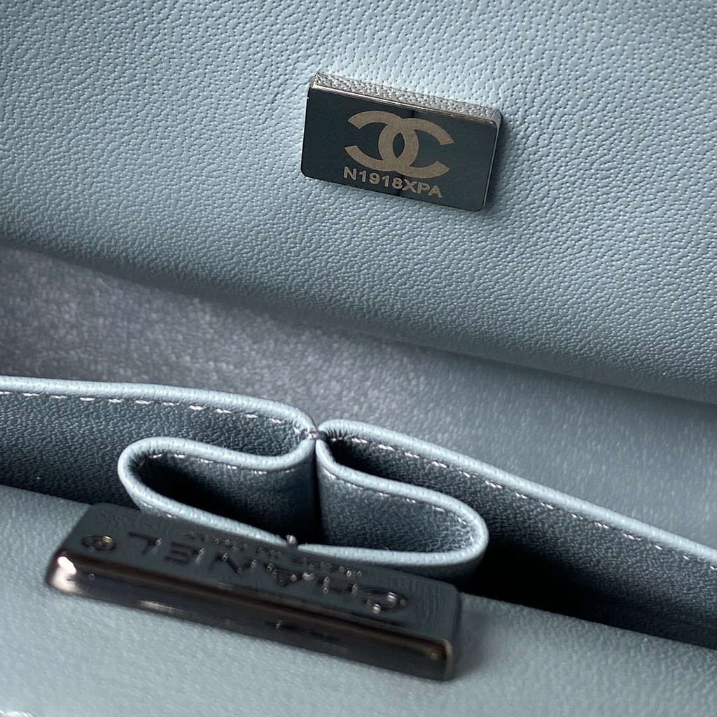Chanel A01112 Flap Classic Handbag Velvet Crystal pearl Blue