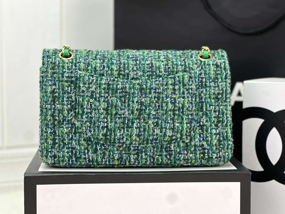 Chanel A01112 Flap Classic Handbag Woolen & Gold-Tone Metal Green