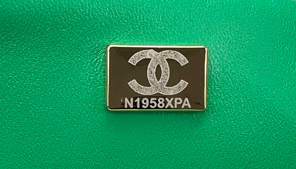 Chanel A01112 Flap Classic Handbag Woolen & Gold-Tone Metal Green