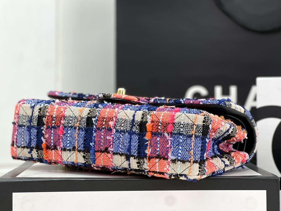 Chanel A01112 Flap Classic Handbag Woolen & Gold-Tone Metal Pink & Blue - Default Title - View 5