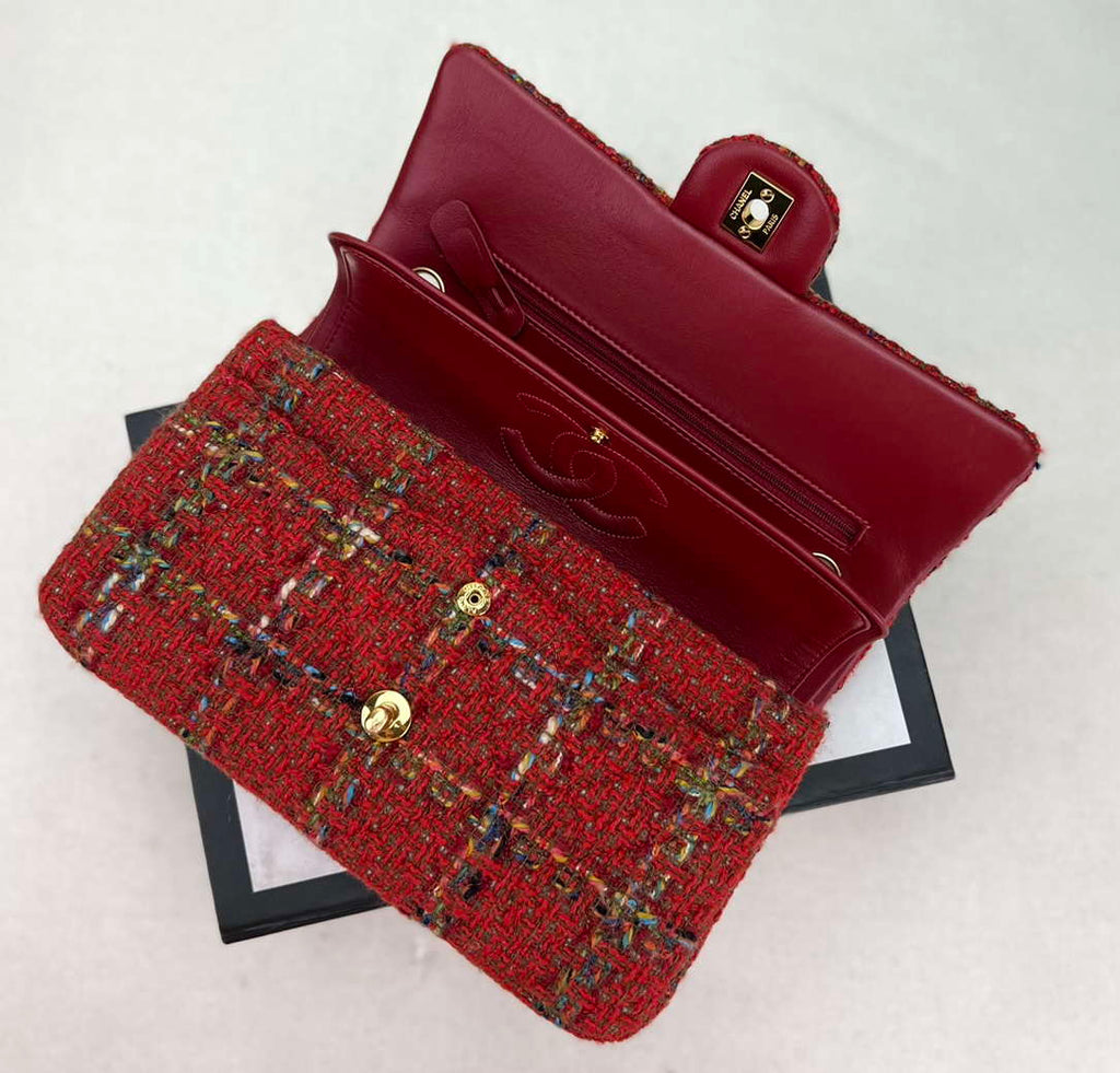Chanel A01112 Flap Classic Handbag Woolen & Gold-Tone Metal Red