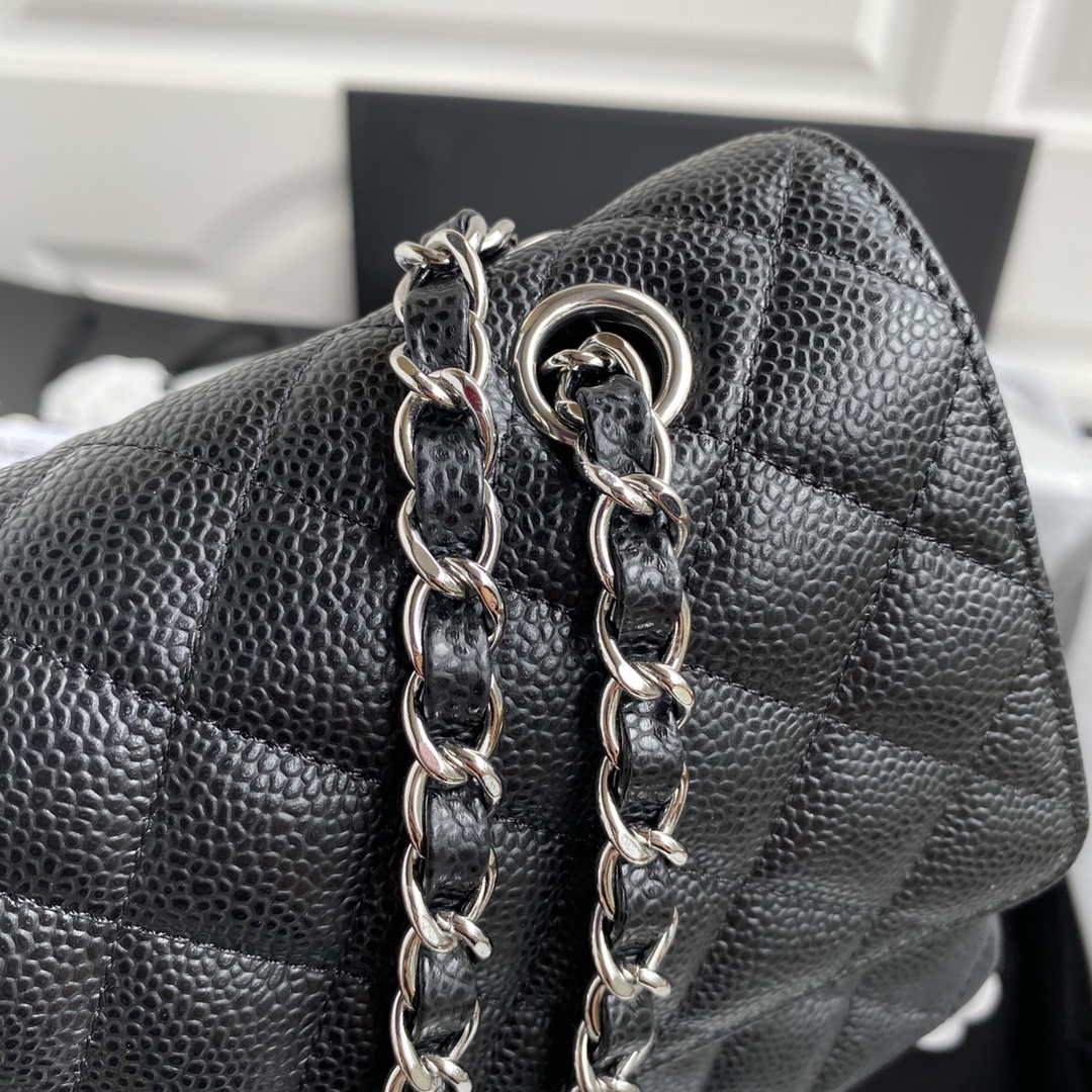 Chanel A01112 Flap Handbag Classic bag Grained shiny Calfskin Black Silver