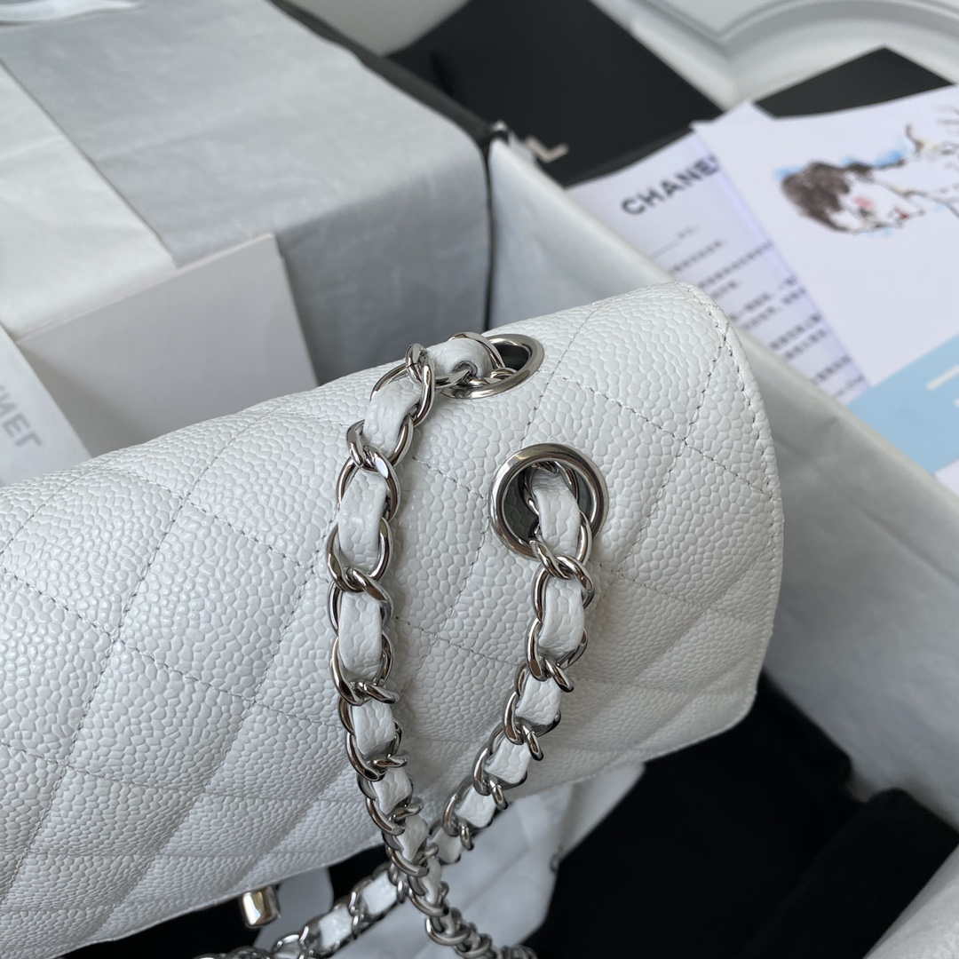Chanel A01112 Flap Handbag Classic bag Grained shiny Calfskin White Silver - Default Title - View 4
