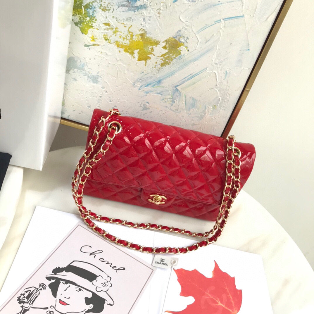 Chanel A01112 Flap Handbag Classic Bag Patent leather Lambskin Red - Default Title - View 1