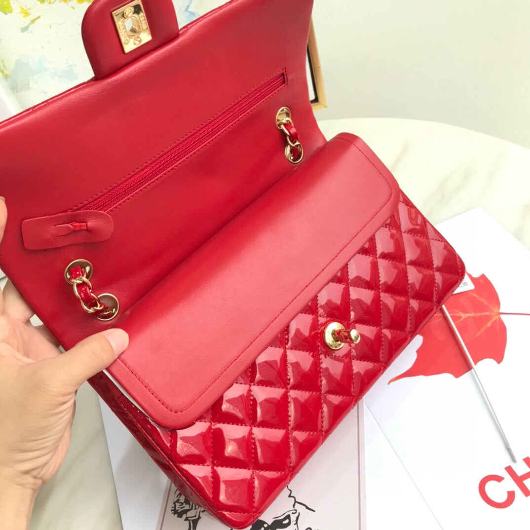 Chanel A01112 Flap Handbag Classic Bag Patent leather Lambskin Red - Default Title - View 5