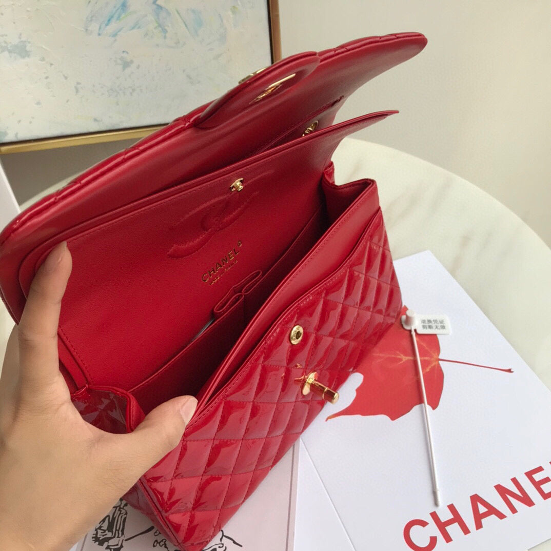 Chanel A01112 Flap Handbag Classic Bag Patent leather Lambskin Red - Default Title - View 6