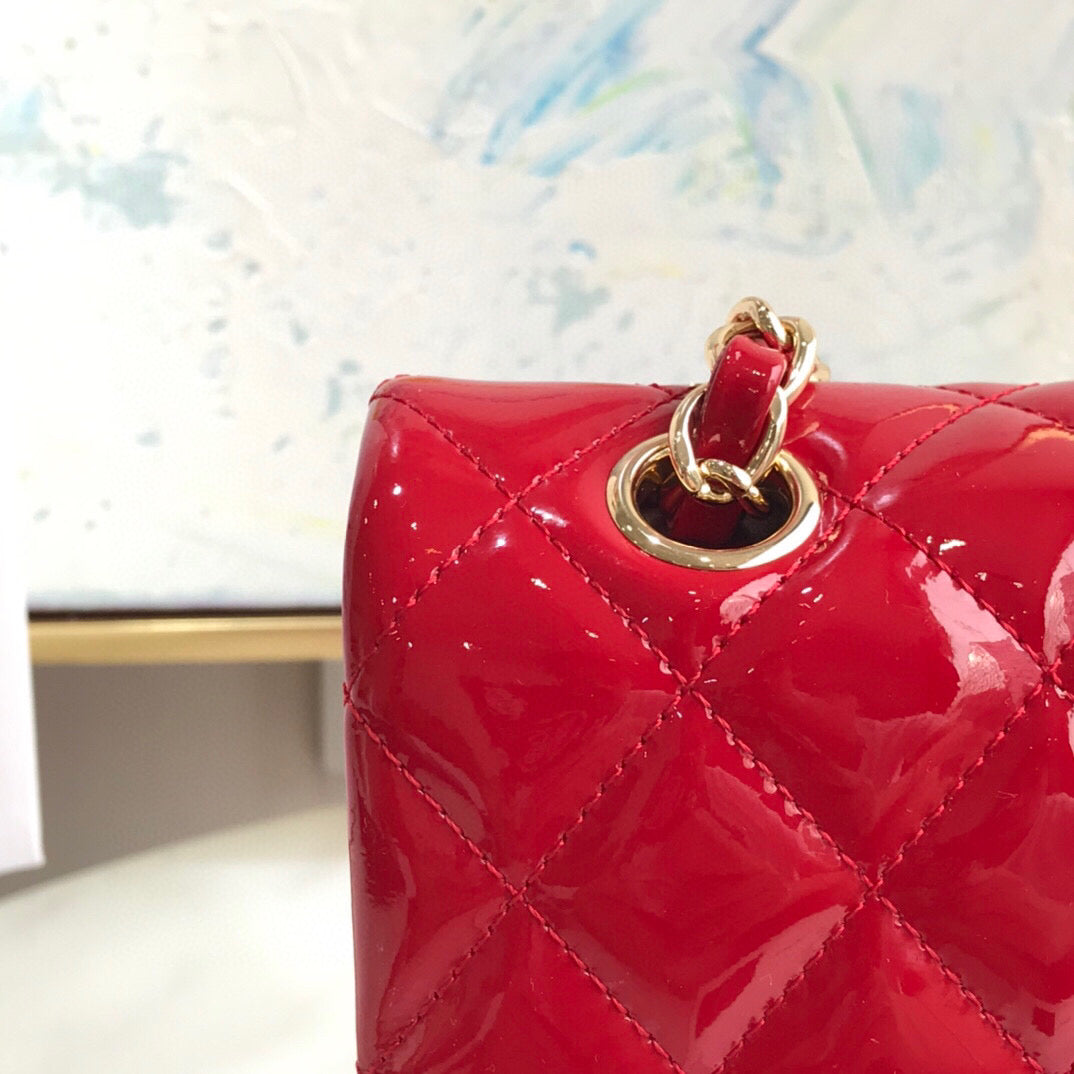 Chanel A01112 Flap Handbag Classic Bag Patent leather Lambskin Red - Default Title - View 7