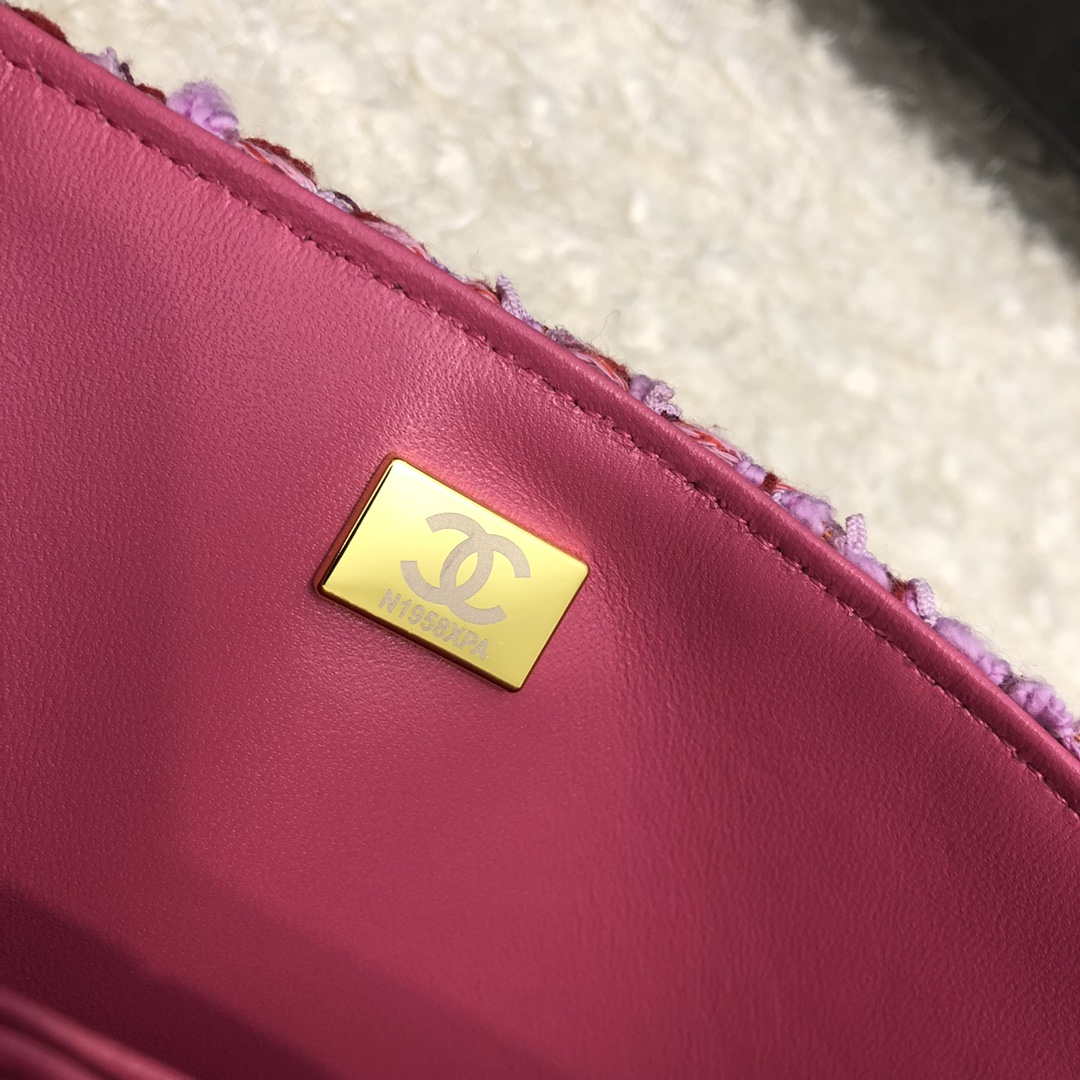 Chanel A01112 Flap Handbag Classic Bag Tweed Pink - Default Title - View 8
