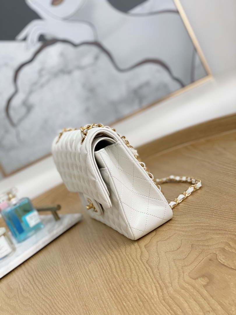 Chanel A01112 Flap Handbag Classic Grained shiny Calfskin White Gold - Default Title - View 3