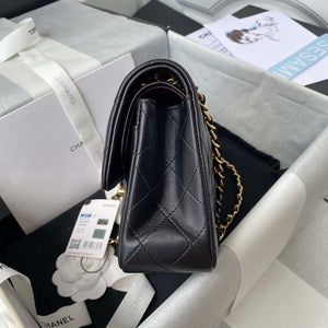 Chanel A01113 Flap Handbag Classic Bag Black Lambskin Gold - Default Title - View 5