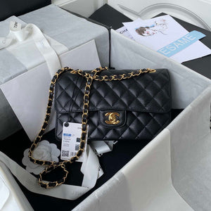 Chanel A01113 Flap Handbag Classic Bag Grained shiny Calfskin Black Gold - Default Title - View 1