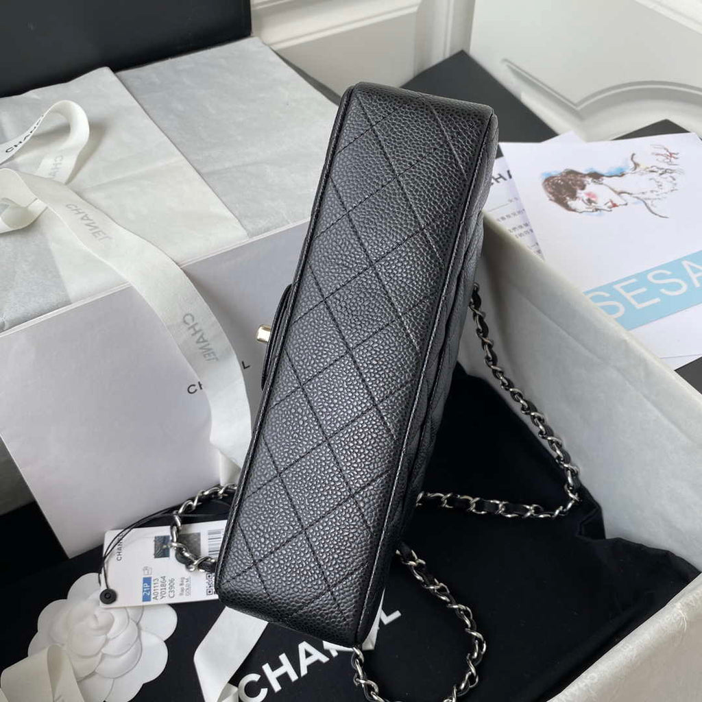Chanel A01113 Flap Handbag Classic Bag Grained shiny Calfskin Black Silver