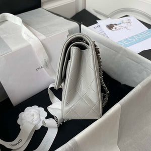 Chanel A01113 Flap Handbag Classic Bag Grained shiny Calfskin Ligth Gray Silver - Default Title - View 5