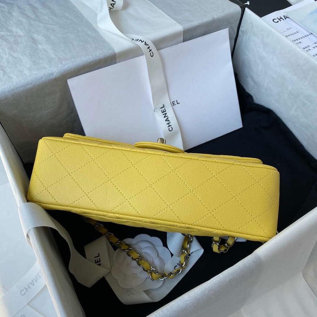 Chanel A01113 Flap Handbag Classic Bag Grained shiny Calfskin Yellow Silver