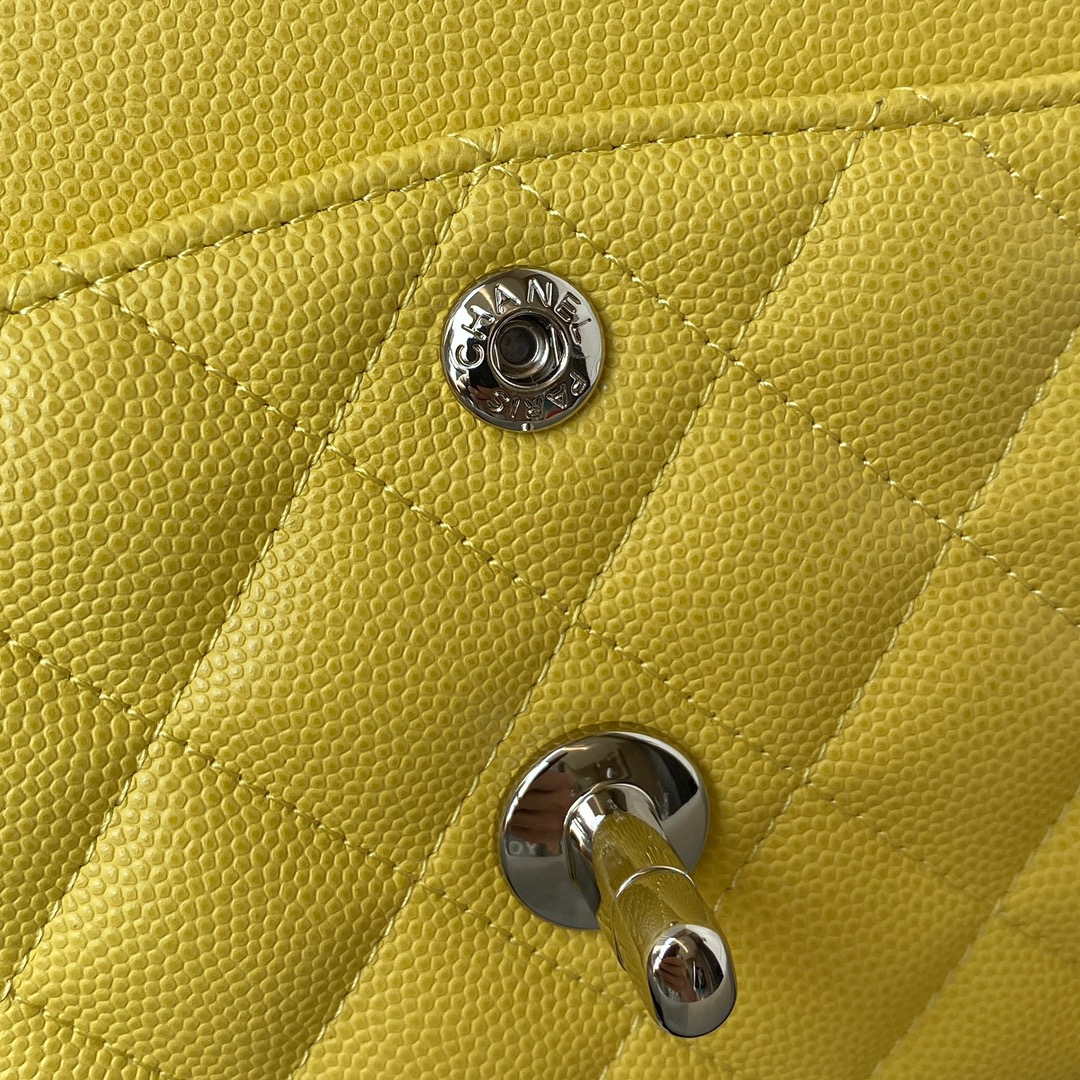 Chanel A01113 Flap Handbag Classic Bag Grained shiny Calfskin Yellow Silver - Default Title - View 9