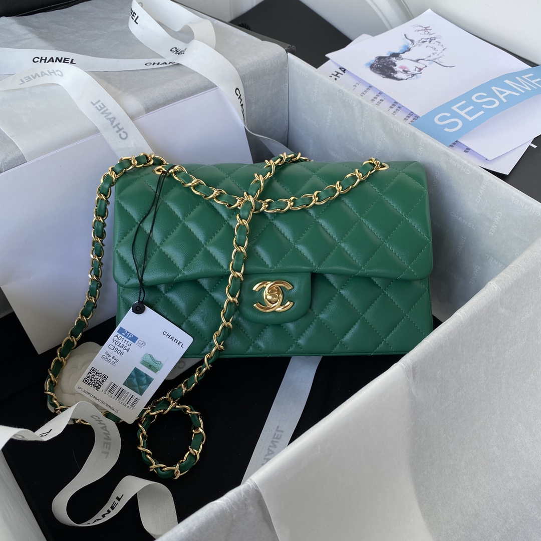 Chanel A01113 Flap Handbag Classic Bag Lambskin Green Gold - Default Title - View 1