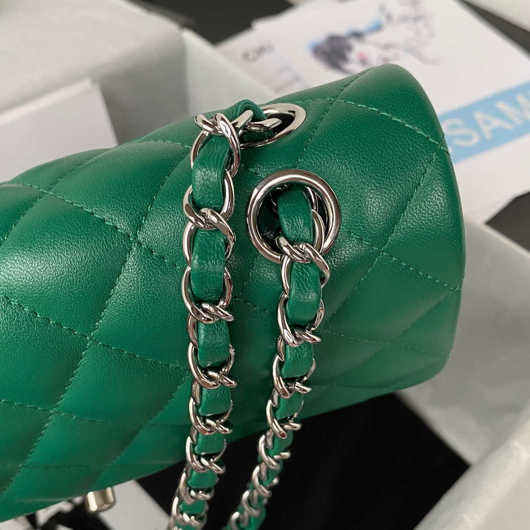 Chanel A01113 Flap Handbag Classic Bag Lambskin Green Silver - Default Title - View 4