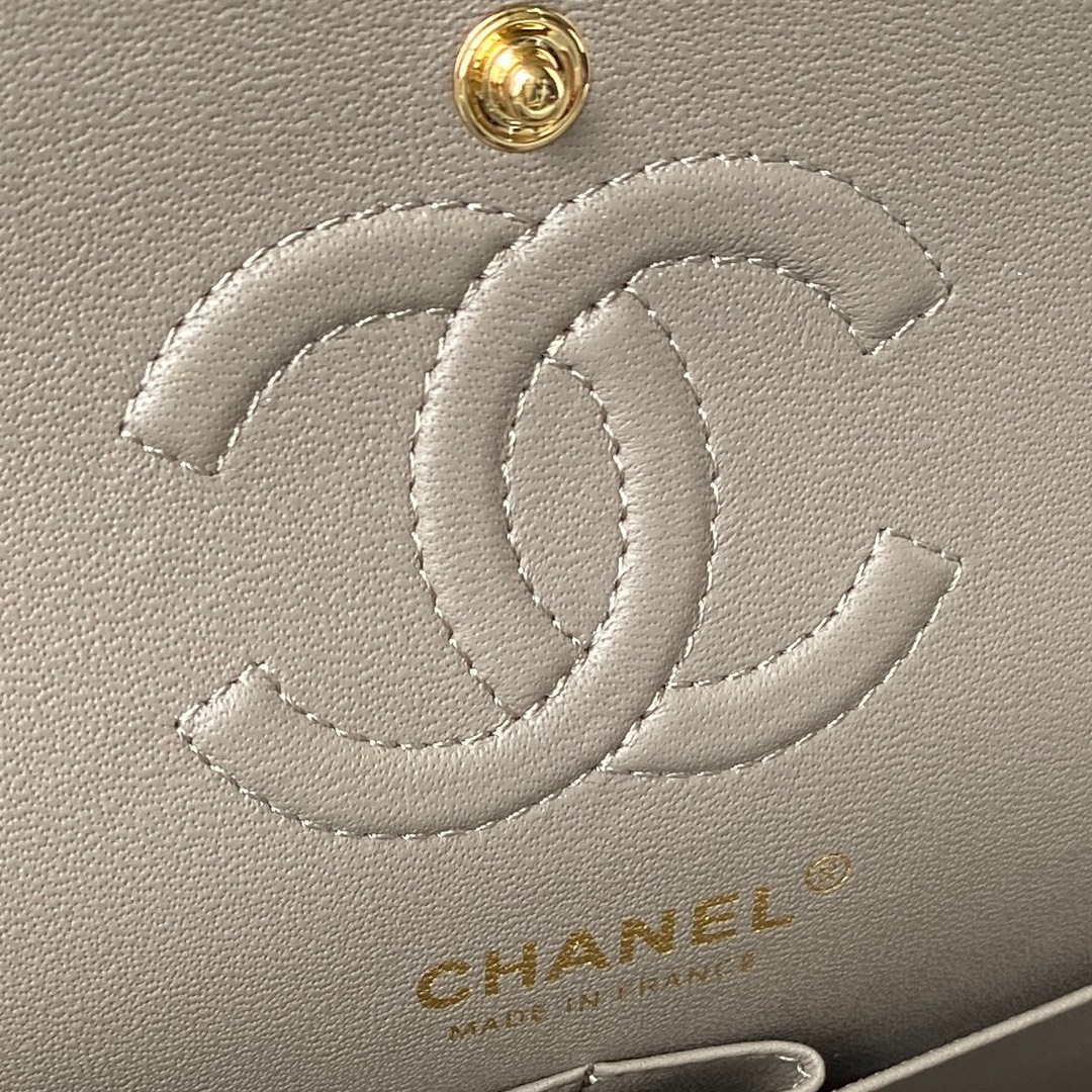 Chanel A01113 Flap Handbag Classic Bag Lambskin Light Gray Gold - Default Title - View 8