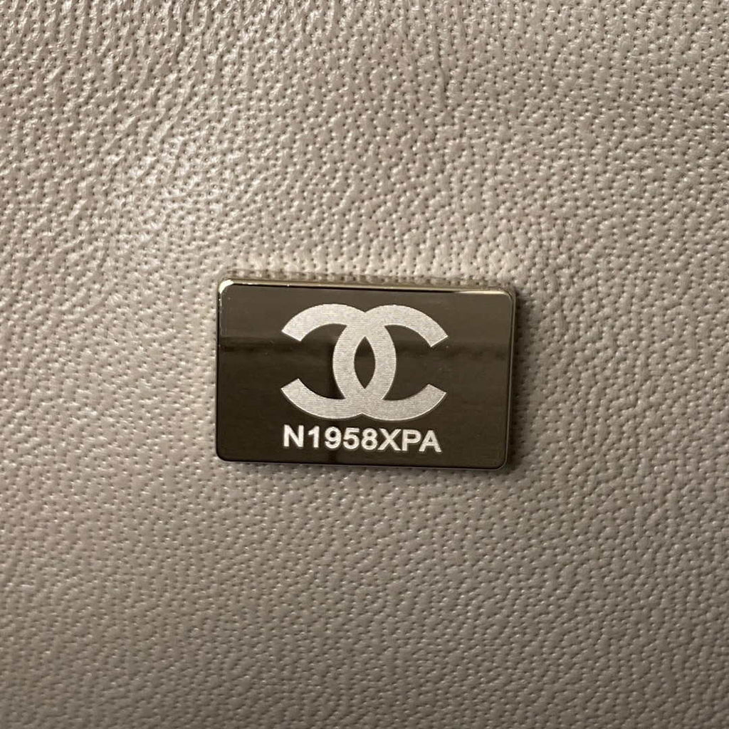 Chanel A01113 Flap Handbag Classic Bag Lambskin Light Gray Silver