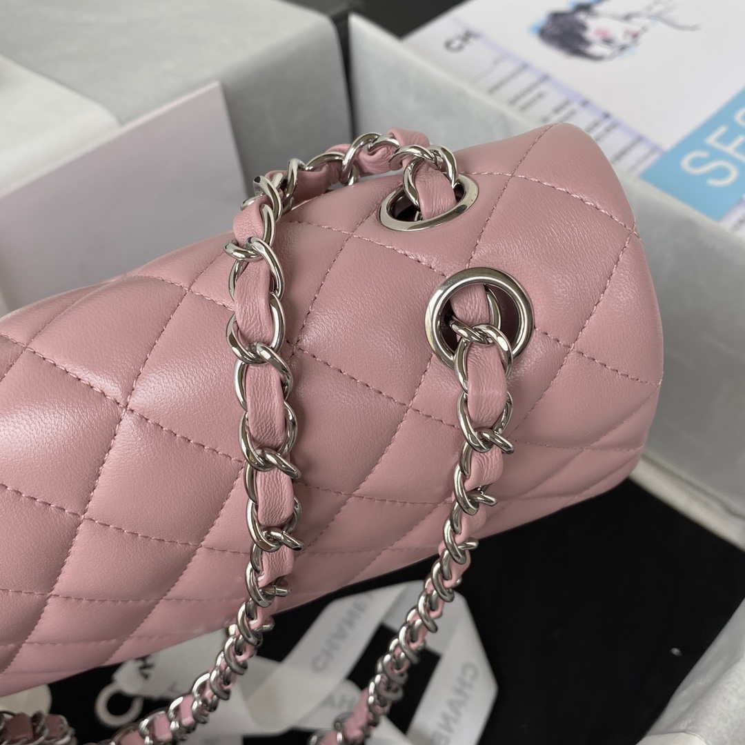Chanel A01113 Flap Handbag Classic Bag Lambskin Light Pink Silver - Default Title - View 4