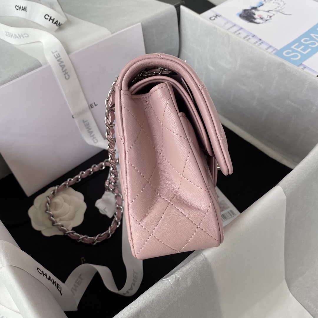 Chanel A01113 Flap Handbag Classic Bag Lambskin Light Pink Silver